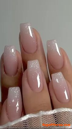 Winter Nails Ombre, Classy Winter Nails, Bridesmaids Nails, Nails Ombre, Ombre Nails Glitter, Dipped Nails, Bridal Nails, Prom Nails, Classy Nails