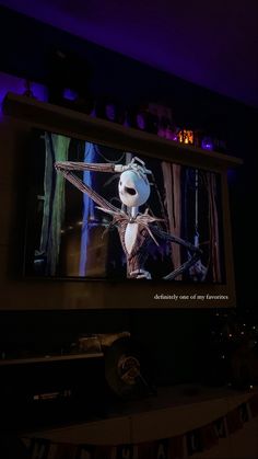 movie æsthetic halloween story Everyday Is Halloween, Halloween Snapchat Story, The Nightmare Before Christmas Movie, Disney In Halloween, Halloween Aesthetic Movie Night, Uk Halloween, Halloween Aesthetic Movies, Halloween Pics Ideas, Halloween Trick Or Treating