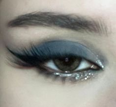 Prom Makeup Dark Blue, Dark Blue Eyeshadow, Ethereal Makeup, Pinterest Makeup, Dark Makeup, Eye Makeup Art