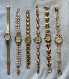 Vintage Gold Watch, Jewelry Fashion Trends, Jewelry Essentials