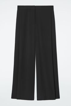 The womenswear team offer a more fluid take on tailoring for Autumn Winter 2024. These wide-leg pants offer a soft drape and a hint of sheerness, while the adjustable tab inside the waistband allows for the perfect fit. Style them as a suit with the matching blazer. Regular fitHook-and-bar and zip closureA better alternative to conventional polyester, recycled polyester is made from pre‐ and post‐consumer waste  Shell: 100% Recycled polyester. Pocket lining: 100% Cotton. Excluding trims / Machin All Weather Boots, Drape Pants, Black Wide Leg Trousers, Autumn Winter 2024, Winter Coats Jackets, Denim Coat, Fit Style, Winter 2024, Denim Outfit