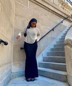 Hijab Maxi Dress Outfits, Modesty Outfits For School, Hijabi Skirts Outfit, Maxi Skirt Outfit Modest Hijabi, Modest Fashion School, Hijab Maxi Skirt Outfit, Modest School Outfits Skirts, Maxi Skirt Outfit Summer Modest, Everyday Modest Outfits