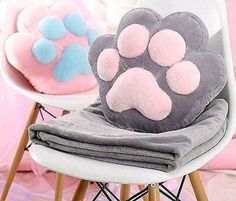 Cat Paw Pillow, Bug Out Bag Checklist, Pillow Blanket, Survival Blanket, Kinds Of Salad, Fluffy Rug, Warm Blanket, File Box, Cat Paw