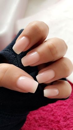 Ombré Französisch Tipps #HomemadeBeautyTips, #acrylicnails #franzosisch #homemadebeautytips #ombre #tipps Neutral Nail Art Designs, Neutral Nail Art, Pink Nail Colors, Minimalist Nail Art, Health Planner, Bride Nails, Gradient Nails