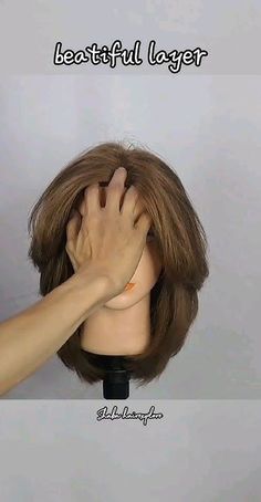 LAYER HAIRSTYLEtutorialhaircutlayered haircut Butterfly Layer Short Hair, Short Hair Ideas Layers, Medium Layered Haircuts Tutorial, Hair Styles Layers Medium, Butterfly Layered Haircut Short, Butterfly Cut For Short Hair, Super Long Layered Hair, Leyera Haircut, Point Cut Hairstyles