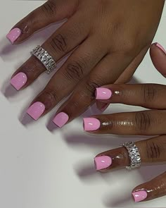 Pink Nail Designs On Black Women, Shorts Nails Black Women, Pink Short Nails Black Women, Spring Overlay Nails, Pink Short Set Nails, Short Square Overlay Nails, Shortie Nails Black Women, Square Overlay Nails, One Color Short Nails