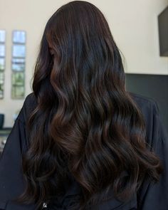 25 Hot Girl Brunette Hair Color Ideas For Summer Girl Brunette Hair, Hair Balayage Ideas, Brunette Hair Color Ideas, Balayage Ideas, Beautiful Black Hair, Hair Balayage, Brunette Hair