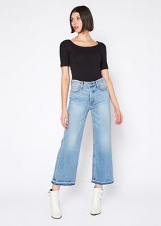 HAILEY CULOTTE IN MAYA Culotte Jeans Outfit, Crop Wide Leg Jeans, Cropped Jeans Outfit, Jeans Outfit Spring, Quirky Girl, Danish Fashion, Cropped Wide Leg Jeans, Europe Fashion, Nice Style