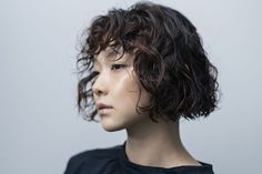 We asked hairstylists for their 2023 hair trends predictions, including trending hair colors and hairstyles for every taste. Long Stacked Haircuts, Medium Stacked Haircuts, Stacked Haircuts, Trend 2023, Hair Trim, Midlength Haircuts, Oval Face Shapes, Winter Hair Color, Celebrity Hair Stylist