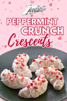 an advertisement for the annual peppermint crunch cremets recipe on a plate