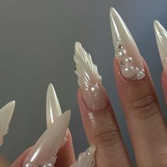 Amy | Gel X Educator & Mentor 🇨🇦 on Instagram: "pearl mania 🐚✨  #stilettonails #gelxnails #gelnailsdesign #pearlnails #pinterestnails #longnails #elegantnails #nails2inspire #chromenails" Press On Nails White Stilleto, Acrylic Nails With Words On Them, Cute Nails Pearls, Minimalist Pearl Nails, Pearl Stick On Nails, Press On Nails Stilleto, Press On Nails Stilleto Wedding, Pearl Nail Jewelry, Gel X Nail Inspiration