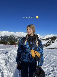 Girls Jacket, Fashion Inspo Outfits, Instagram Story, Skiing, Bomber Jacket, Winter Jackets, Fashion Inspo