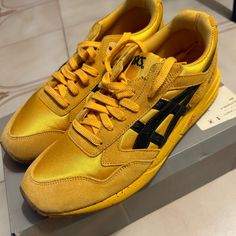 2013 Gel-Saga Ii Size 8 Men 100% Authentic Asics Merchandise Original Box Yellow Asics Sneakers For Sports, Yellow Low-top Asics Sneakers, Yellow Sporty Asics Sneakers, Sporty Yellow Asics Sneakers, Asics Yellow, Asics Gel Lyte Iii, Gel Lyte Iii, Asics Gel Lyte, Gel Lyte