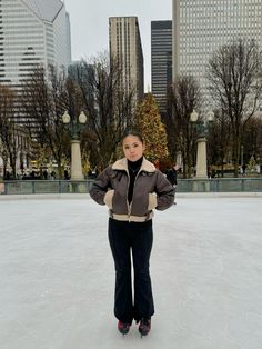 Brown leather jacket, black jean flares. #outfits #fit #aesthetic #leatherjacketoutfit #pinterest #fitinspiration Casual Ice Skating Outfit, Black Flared Jeans, Skating Outfit, Fit Aesthetic, Christmas Fits, Soft Life, Leather Jacket Outfits