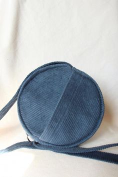 Round Bag Diy, Corduroy Bags, Round Bags, Corduroy Bag, Round Crossbody Bag, Mochila Crochet, Corduroy Top, Bag Minimalist