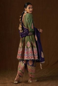 Heena Kochhar, Simple Pakistani Dresses, Boutique Dress Designs, Stylish Party Dresses, Party Wear Indian Dresses