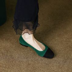 Ladies. treat yourself to a little luxury with these gorgeous emerald green flats. Made from soft suede. they feature a classic cap toe design and slip on easily for a comfortable fit. Whether you're dressing up for a special occasion or just want to add a pop of color to your everyday look. these shoes are sure to turn heads. Upper: Leather/Suede Lining: Leather Outsole: TPR Toe: Cap Toe Closure: Slip on Color: Nude. Emerald Green is_handmade: Yes Elegant Green Low Heel Flats, Green Ballet Flats With Flat Heel, Green Round Toe Ballet Flats, Green Round Toe Flats For Work, Green Low Heel Flats For Spring, Green Flat Heel Flats For Work, Spring Green Ballet Flats With Round Toe, Chic Green Round Toe Flats, Chic Green Almond Toe Flats