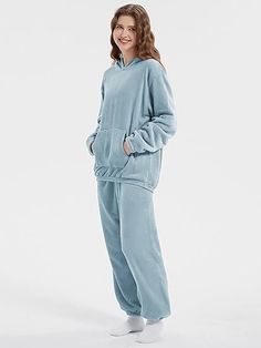 DISOLVE Women 2 Piece Outfits Lounge Hoodie Sweatsuit Sets Sweatshirt Fall Fashion Sweatpants with Pockets Fashion Sweatpants, Fall Outfits For Women, Sweatpants With Pockets, Stylish Fall Outfits, Sweatpants Style, Sweatsuit Set, Early Fall Outfit, Outfits For Women, Fall Sweatshirt