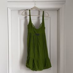 Anthropologie Green Gauze Dress. Size Small, Like New Condition (Never Worn). Green Sundress Mini Dress For Daytime, Chic Green Sundress For Daytime, Green Summer Mini Dress For Daytime, Green Mini Dress With Lace Trim For Summer, Green Lace Trim Dress For Brunch, Green Sleeveless Mini Dress For Daytime, Green Dress With Lace Trim For Day Out, Gauze Dress, Anthropologie Dresses