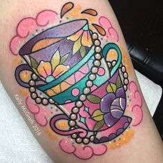 Kawaii style teacups. Artista Tatuador: Kelly McGrath Tea Cup Tattoo, Baking Tattoo, Teapot Tattoo, Tattoo Nightmares, Tea Tattoo, Teacup Tattoo, Colorful Tattoo, Cup Tattoo, Retro Tattoos