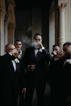 Family Mafia Photoshoot Aesthetic, Groom And Groomsmen Photoshoot, Mob Themed Wedding, Groom Wedding Aesthetic, Mafia Wedding Decor, Mob Style Wedding Photos, Film Noir Wedding, Moody Bridesmaid Photos, Mafia Style Wedding Photos