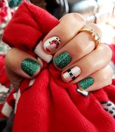 Russian Tortoise, Cute Short Nails, Christmas Mix, Awesome Nails, Short Nails Art, Christmas Color, Short Nail