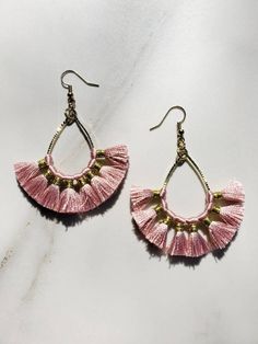 Gold and Pink Tassel Earrings Earring Stacks, Baseball Earrings, Pink Tassel Earrings, Hot Pink Lips, Earring Handmade, Gold And Pink, Pink Tassel, Earring Patterns, Mala Beads