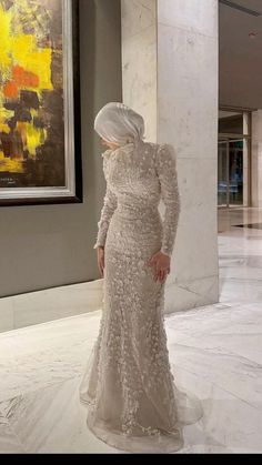 Katb Ketab Dresses Simple, Modest Engagement Dresses, Elegant Hijab Wedding Dress, Engagement Hijabi Dresses, Formal Dresses Long Elegant Evening Gowns Classy Simple, Muslim Gown Styles, Simple White Dress Hijab, Engagement Dresses Ideas, Dress Engagement Hijab