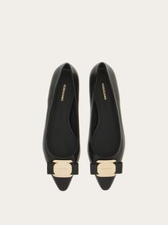 New Vara plate ballet flat - Shoes - Women Bow Slides, Gold Ballet Flats, Tailored Suit, Low Heel Pumps, Flats Online, Slip On Pumps, Black Pumps Heels, School Inspiration, Black Ballet Flats