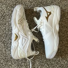 Brand New Never Worn. Size 12 Women’s Mizuno Volleyball Shoes, Mizuno Volleyball, Mizuno Shoes, Size 12 Women, Volleyball Shoes, Volley Ball, Shoes Color, Basketball Shoes, Volleyball