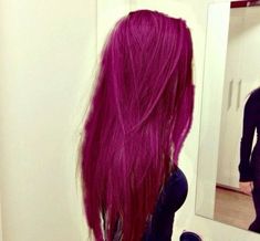 Fuschia Hair, Magenta Hair, Hot Pink Hair, Red Hair Inspo, Cute Hair Colors, Gorgeous Hair Color, Dyed Hair Inspiration