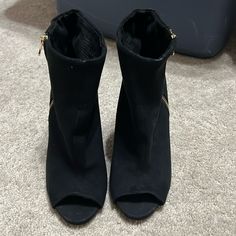 Never Worn Out, Only Tried On Gold Functioning Zippers 4” Heel Feels Like Suede Open Toe Brand : Express Size: 7 Black High Ankle Heels With Zipper, Black Ankle Boot Heels With Zipper, Black Ankle Boot Heels With Zipper Closure, Black Zipper Closure Ankle Boot Heels, Black Booties, Bootie Boots, Open Toe, Ankle Boots, Size 7