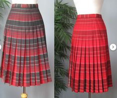 1950s vintage skirt: the 1950s Pendleton Turnabout plaid reversible skirt. ==> See the vintage Pendleton advertisements, Wool Plaid fashions and learn the history of Pendleton + more at the Vintage Inn Blog Pendleton Skirt, 1920s Fashion Women, Pendleton Shirts, Reversible Skirt, Knife Pleats, Classic Skirts, Pendleton Wool, Wool Shirt