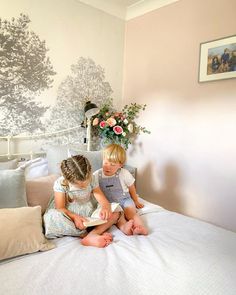 Sian Zeng Hua Trees Mural in Grey  The cosiest of corners 🌱 Our mural wallpapers make beautiful bedroom backdrops. Like a scene from nature springing up from behind your furniture.⁠ ⁠ Another lovely shot from @drs.wife featuring Hua Trees in Grey.⁠ .⁠ .⁠ .⁠ #bedroomwall #masterbedroom #bedroomideas #accentwall #wallpaperdecor #cozy #cozyroom #bedroomdetails #homeadore #passion4interior Orange Icons:), Pink Day, Texture Photography, Beautiful Bedroom