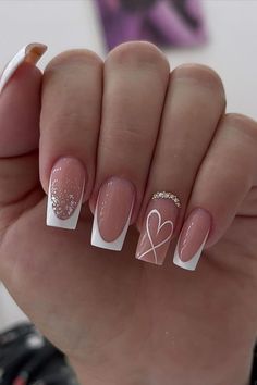 Elegant Nail Designs 2024, Anniversary Nail Ideas, Elegant Nails Short, Ideas Para Uñas Cortas, Manicure Elegante, Uñas Coquette, Coquette Nail, Nails Yellow, Elegant Nail Designs