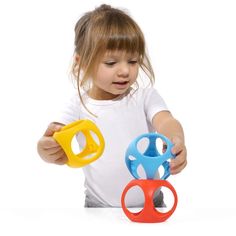 Oibo merges a sphere with a 3-inch cube, combining the action and fun of a ball with the educational benefits of a building block.  Elastic, stackable, rollable, squeezable, easy-to-grip sensory fun for babies and kids of all ages! Monochrome Baby, Best Baby Toys, Baby Teething Toys, Best Kids Toys, Teething Toys, Baby Boutique, Kids Entertainment, Sensory Toys, Toys Gift