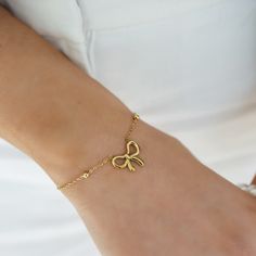 Your wrist will look even better with this adorable bow knot bracelet! Made of titanium steel it layers well with other bracelets or looks lovely on its own. Complete the matching set with the bow knot necklace. Jewelry Formal, Gold Jewellry, Formal Jewelry, Zara Jewelry, Bow Bracelet, Bow Jewelry, Anthropologie Jewelry, Knot Bracelet, Bow Knot