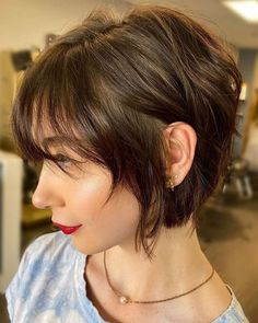 20 Brilliant Ideas Shaggy Haircuts Queer Haircut, Hairstyles Cut, 90s Haircuts, Short Shaggy Haircuts, Cool Hairstyles For Girls, Shaggy Haircuts