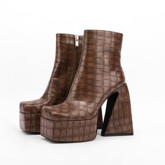 Material: Vegan Leather Color Options: Black, Green, Brown, White, Red Pattern: Stone Pattern Heel Height: Super High Heel 4.33 Inches Platform Height: 1.97 inches Toe Style: Square toe Heel Style: Block heel Suitable Occasion: Daily wear, Halloween Style: Ankle boots Ankle Boots Fall, Flat Prom Shoes, Crocodile Boots, Black Flat Boots, Boots Fall Ankle, Fold Over Boots, Snakeskin Boots, White Booties, Zippers Fashion