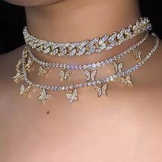 قلادات متدلية, Expensive Jewelry Luxury, A Necklace