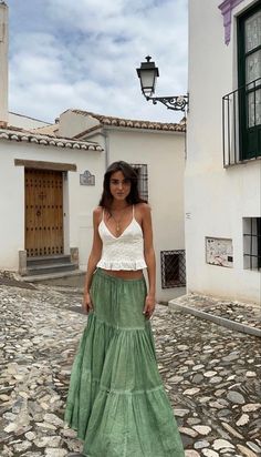 Granola Summer Outfits, Spain Outfit, Look Boho Chic, Estilo Hippy, Outfit Inspo Summer