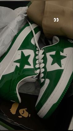 Bape Shoes Aesthetic, Bape Star, Bapesta Shoes, Bape Shoes, Bape Sneakers, Shoes Wallpaper, Ape Bape