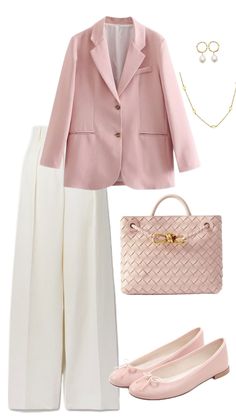 Comfy Old Money Outfits, Old Money Pink Outfit, Class Fits, Smart Casual Women, Color Combos Outfit, Stylish Work Attire, Effortlessly Chic Outfits, Casual Day Outfits