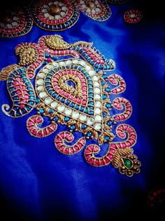 Blouse Design Aari Work, Maggam Blouses, Blouses Work, Dabka Work, Blouse Maggam Work, Maharani Designer Boutique, Gold Work Embroidery, Maggam Work Blouse