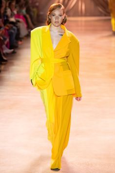 Trending In Fashion, Secondary Colors, Primary And Secondary Colors, Yellow Coat, Adaptive Clothing, 2020 Runway