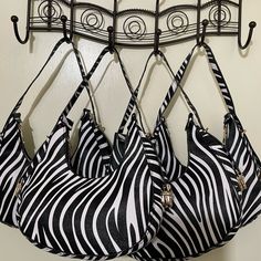 Brand New Boutique Style Zebra Print Purses With Gold Accent. Brand New Without Tax. Small Shoulder Bags, Printed Purse, Boutique Style, Gold Accent, Zebra Print, Gold Accents, Fashion Boutique, Purses And Handbags, Shoulder Bags