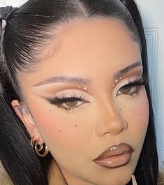 Makeup Kawaii, Mekap Mata, Drag Make-up, Rhinestone Makeup, Rave Makeup, Eye Makeup Pictures, Smink Inspiration, Ethereal Makeup