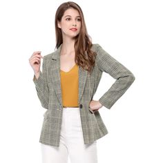 Pump up your power suit look with this plaid Blazer. Classic plaid pattern with notched lapel and one button closure blazer. Cut a little long to look great over midi skirts or skinny jeans. Pair with jeans for a casual look, or pair it with a smart midi skirt for a boss lady vibe. All prepped up for the coming season, this classic blazer is loaded with styling options. Elegant Work Outfits, Paris Mode, Boyfriend Blazer, Plaid Suit, Houndstooth Blazer, Classic Blazer, Plaid Blazer, Blazer Buttons, Amazon Women