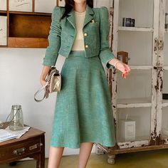 Green High Waisted Long Skirt Top Set (Beautiful) Elegant Women Suits, Women Office Outfits, Short Jackets, Women Suits, Solid Skirt, Skirt Suits, Skirts Midi High Waisted, Blazer And Shorts, Midi Skirts