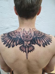 Owl Tattoo Back Of Neck, Half Back Tattoo Men, Men Back Tattoo Ideas, Owl Sleeve Tattoo, Owl Tattoo Back